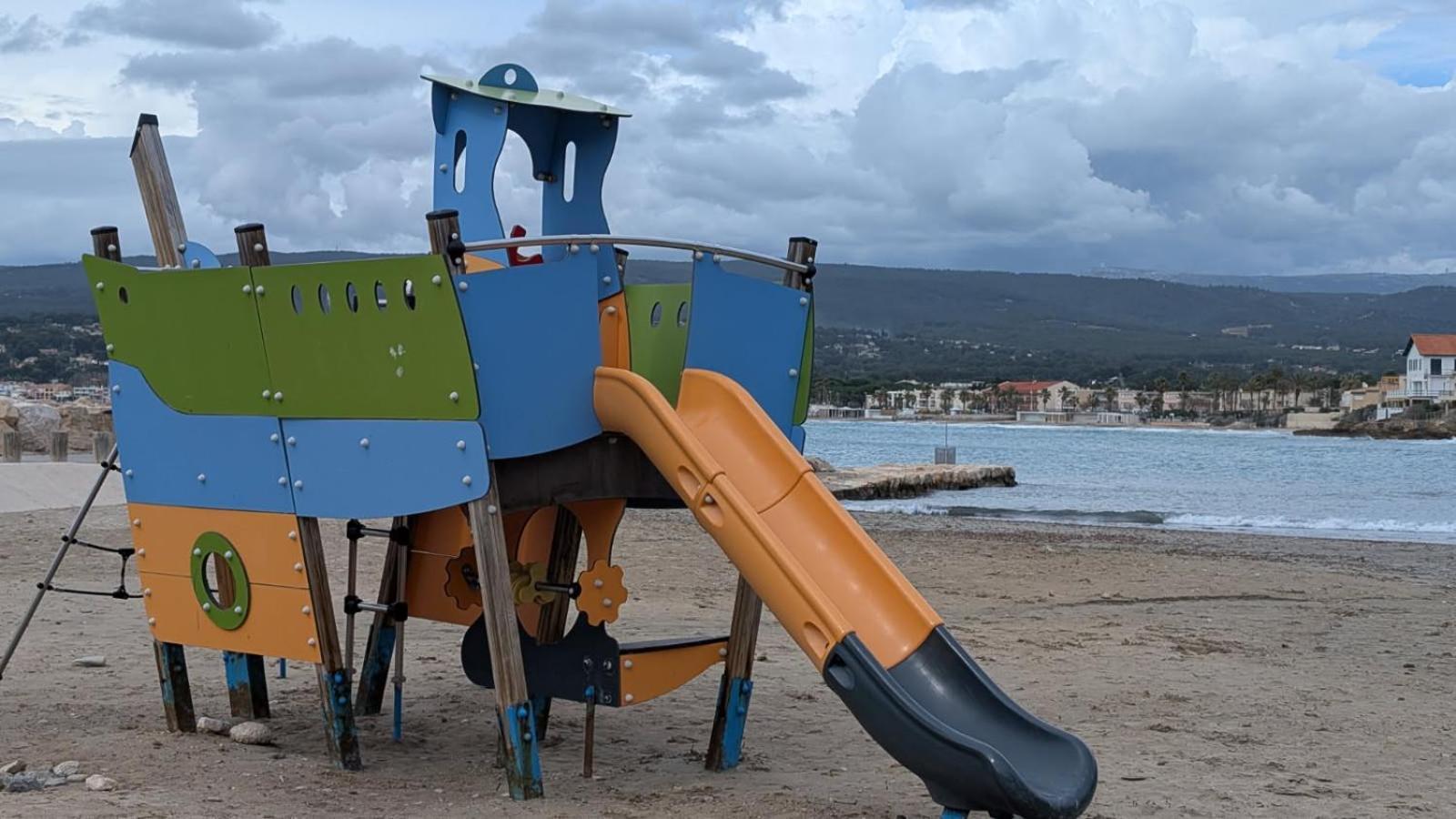 Saint Cyr-Sur-Mer La Madrague Les Aigues Marines 外观 照片